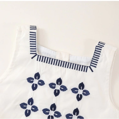 Set Váy Bé Gái Áo Hai Dây Cổ Vuông Thêu Hoa + Chân Váy Xòe Cotton – Giá 215.000₫