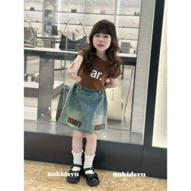 Set váy bé gái áo zip nâu, chân váy jean, phù hợp 10-23kg, đẹp đi học, giảm còn 160.000₫ 4