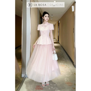 Set Váy La Rosa - Áo Sơ Mi Cổ Nơ + Chân Váy Lưới Tôn Dáng, Giá ưu đãi 823.600₫ 2