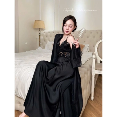 Set Váy Ngủ Cao Cấp Hube Sleepwear - Lụa Trơn, Ren Hoa Thêu Nổi, Áo Choàng Xuông Dài Tiểu Thư, Giá 565k 3 Set Váy Ngủ Cao Cấp Hube Sleepwear - Lụa Trơn, Ren Hoa Thêu Nổi, Áo Choàng Xuông Dài Tiểu Thư, Giá 565k 3