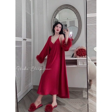 Set Váy Ngủ Hai Dây + Áo Choàng Lụa Tay Lông Xẻ Ngực Dài Sang Chảnh - 545k 4 Set Váy Ngủ Hai Dây + Áo Choàng Lụa Tay Lông Xẻ Ngực Dài Sang Chảnh - 545k 4