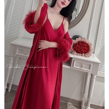Set Váy Ngủ Hai Dây + Áo Choàng Lụa Tay Lông Xẻ Ngực Dài Sang Chảnh - 545k 5 Set Váy Ngủ Hai Dây + Áo Choàng Lụa Tay Lông Xẻ Ngực Dài Sang Chảnh - 545k 5