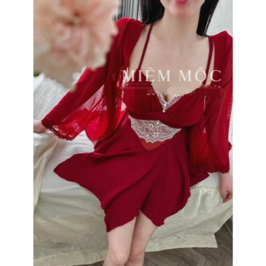Set Váy Ngủ Lụa Cao Cấp và Áo Choàng Hai Dây Ren Eo Ngực - Xíu Sleepwear Giá 485k 4