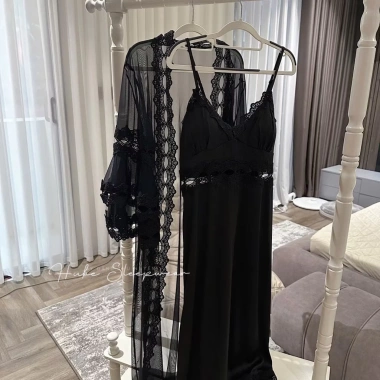 Set Váy Ngủ Lụa và Áo Choàng Voan Ren Viền Eo Lỗ Cổ Sang Chảnh QC Cao Cấp - Hube Sleepwear 9 Set Váy Ngủ Lụa và Áo Choàng Voan Ren Viền Eo Lỗ Cổ Sang Chảnh QC Cao Cấp - Hube Sleepwear 9