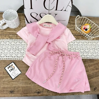 Set váy xinh cho bé gái + khăn mềm, size 10-30kg, giảm giá 159.000đ, chất liệu thoáng mát 2