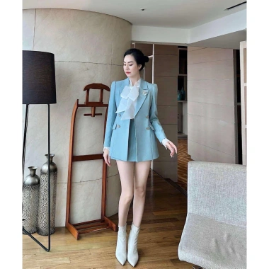 Set vest nữ blazer Adela CHY màu hồng, xanh, đen, trắng, be, chiết eo, đệm vai, chất liệu cao cấp, giảm 1.49tr