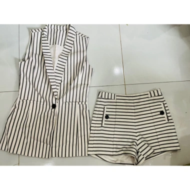 Set Vet Size M: Quần + Khoác Blazer Ngắn Tay, Giá giảm từ 550.400 còn 430.000, Thời trang nữ