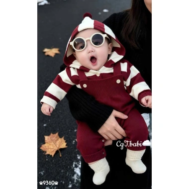 Set Yếm Len Kẻ Siêu Phẩm cho Bé Cưng Noel & Tết Giá Chỉ 248.000
