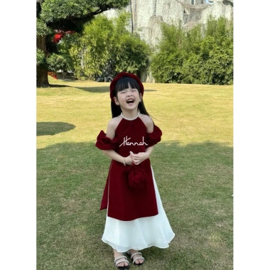 Set Yếm Nhung Đỏ Mấn Túi Bé Gái 8-40kg - Áo Yếm Tết Sang Chảnh 405.000₫