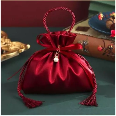 Sỉ 10 Túi Dây Rút Đựng Kẹo 16x17cm Đính Ngọc Trai & Tua Rua - Giá Ưu Đãi 145k