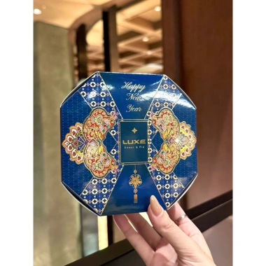 Sỉ combo 100c Vỏ hộp giấy bát giác đựng bánh kẹo, trang trí giỏ quà Tết 2.026 giá ưu đãi 324.350 VND