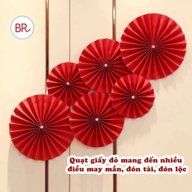 Sỉ Set 10/20 Quạt Giấy Đỏ Tết 2.026 - Dễ Treo, Gọn Gàng, Trang Trí Nhà Cửa, Phòng Cưới, Giá 150.000 VND