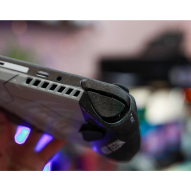 Skin dán Asus ROG Ally & Ally X mẫu Gundam Retro - Film 3M, tùy chỉnh, giảm còn 250.000₫