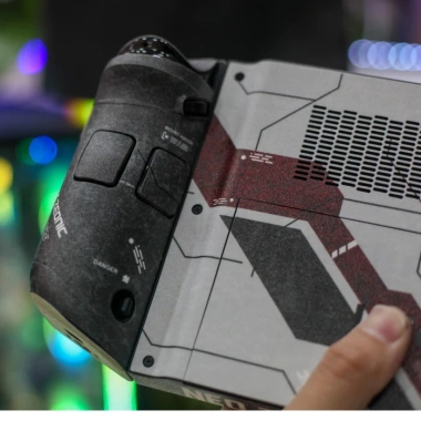 Skin dán Lenovo Legion Go & Go 2 Gundam Zaku II MS-06S Retro Film 3M - Custom cắt sẵn, giá chỉ 250.000₫