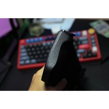 Skin dán MSI Claw A1M màu đen nhám sần - Film 3M, tùy chỉnh, giảm 20%