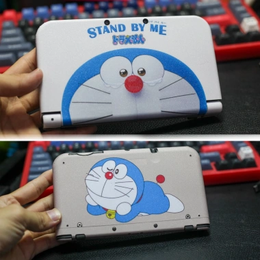 Skin dán Nintendo 2DS, 3DS, 3DS XL, LL, DS Lite, New 3DS - Doraemon, tùy chỉnh - Giá 90.000 VND Skin dán Nintendo 2DS, 3DS, 3DS XL, LL, DS Lite, New 3DS - Doraemon, tùy chỉnh - Giá 90.000 VND