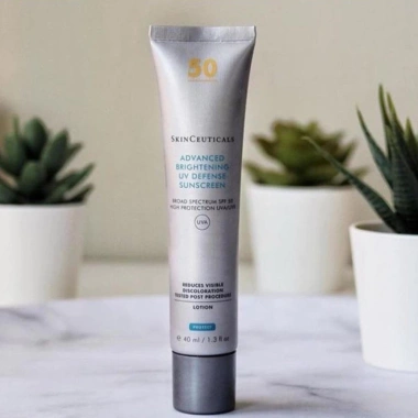 Skinceuticals Advanced Brightening UV Defense SPF 50+ 40ml - Kiểm soát dầu thừa, bảo vệ da tối ưu, giảm giá 891k 3 Skinceuticals Advanced Brightening UV Defense SPF 50+ 40ml - Kiểm soát dầu thừa, bảo vệ da tối ưu, giảm giá 891k 3