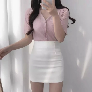 SKIRTA Chân Váy Bút Chì Ôm Body Có Túi Dáng Ngắn 40cm Công Sở Nữ Giá 168k 4