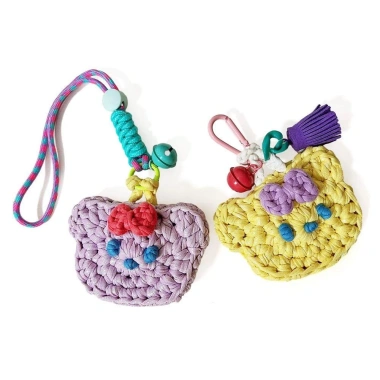 SMILE 100g Sợi Bóng Ma Thuật Sợi Móc Sáng Bóng Tay Đan Túi Chăn Giá 79.200 VND 8 SMILE 100g Sợi Bóng Ma Thuật Sợi Móc Sáng Bóng Tay Đan Túi Chăn Giá 79.200 VND 8