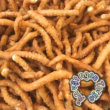 Snack Quẩy Sâu Đường Hương Gừng 500g Túi Zip - Đồ Ăn Vặt Tuổi Thơ Giá 15.000 VND 2 Snack Quẩy Sâu Đường Hương Gừng 500g Túi Zip - Đồ Ăn Vặt Tuổi Thơ Giá 15.000 VND 2