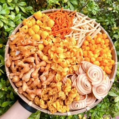 Snack Tá Lả Mix 500g - Đồ ăn vặt giòn tan, siêu ngon, giảm giá 55k (từ 66k) 5 Snack Tá Lả Mix 500g - Đồ ăn vặt giòn tan, siêu ngon, giảm giá 55k (từ 66k) 5