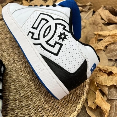 Sneakers DC Skateboard Chính Hãng - Thời Trang - Giá 945k - Dễ Phối Đồ