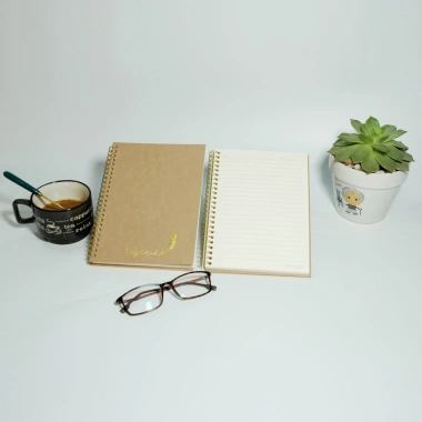 Sổ Bullet Journal A5 gáy lò xo cao cấp - Bìa cứng giấy mỹ thuật, giá ưu đãi 48.000₫ 9 Sổ Bullet Journal A5 gáy lò xo cao cấp - Bìa cứng giấy mỹ thuật, giá ưu đãi 48.000₫ 9