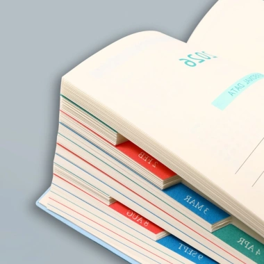 Sổ lịch trình kinh doanh 2.026 A5 da khổ - Khắc logo, tiếng Anh, kế hoạch học sinh, ghi chép - Giá ưu đãi 272.456 VND