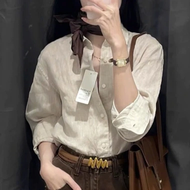 Sơ mi công sở nữ dài tay trễ vai, vải linen mềm mát, form suông rộng trẻ trung - 299.000 VND 9 Sơ mi công sở nữ dài tay trễ vai, vải linen mềm mát, form suông rộng trẻ trung - 299.000 VND 9