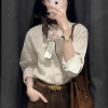 Sơ mi công sở nữ dài tay trễ vai, vải linen mềm mát, form suông rộng trẻ trung - 299.000 VND 10