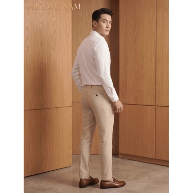 Sơ mi trắng đen nam cổ vải chống nhăn, cổ cứng gài nút vest Giá ưu đãi 416.900₫ 2