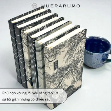Sổ Tay Bìa Cứng 10.5x18 HUERARUMO 200 Trang IN NATURE Giấy 100gsm Kẻ Ngang Chấm Caro – Giá 73.800 VNĐ