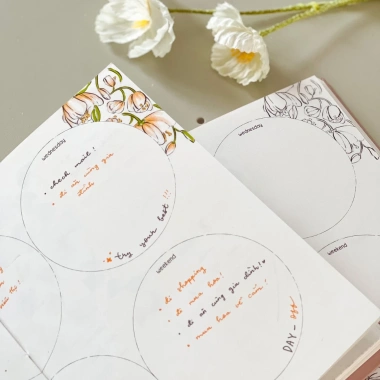 Sổ tay Crabit Joyful Daily Bullet Journal 12 tháng, in sẵn, tô màu - Giảm giá 216.000 VND