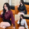 Sơmi dài tay giấu nút, trang trí cúc ngọc, vải lụa Hàn Quốc Loại 1 cho nữ - Giá chỉ 198.000 VND
