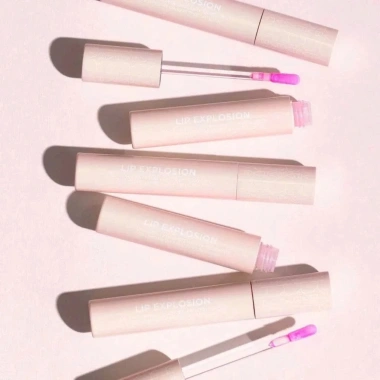 Son dưỡng filler môi RVB LAB - Bí quyết đôi môi căng mọng, giảm giá 22% chỉ 780.000đ 4 Son dưỡng filler môi RVB LAB - Bí quyết đôi môi căng mọng, giảm giá 22% chỉ 780.000đ 4