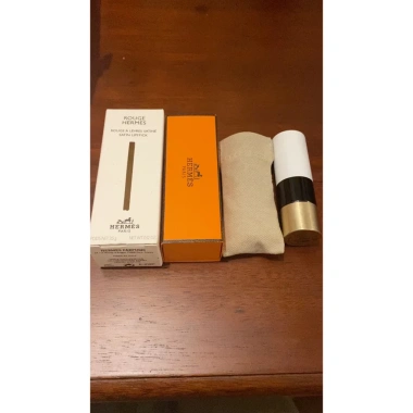 Son Hermès Rouge Matte và Satin 2.021 Mẫu HOT Siêu Xinh Giá ưu đãi 990.000 VNĐ