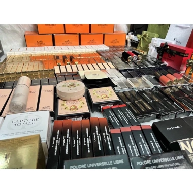 Son Hermès Rouge Matte và Satin 2.021 Mẫu HOT Siêu Xinh Giá ưu đãi 990.000 VNĐ