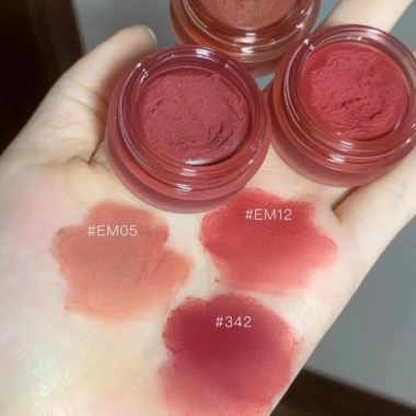 Son Kem Lì Into dạng hũ đa màu sắc siêu tự nhiên, giảm giá 17% chỉ 75.000₫