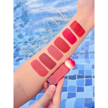 Son kem lì Lollipops Cotton Candy MOI Cosmetics Hồ Ngọc Hà - Giá chỉ 249.000đ (Giảm từ 301.290đ) 6 Son kem lì Lollipops Cotton Candy MOI Cosmetics Hồ Ngọc Hà - Giá chỉ 249.000đ (Giảm từ 301.290đ) 6
