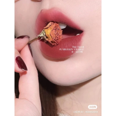 Son kem lì Too Faced Melted Matte Liquid - Đậm màu, không trôi, giá chỉ 350.000₫
