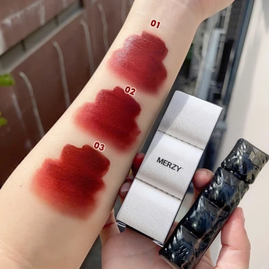 Son Kem Merzy Puffer Velvet Tint 3.7g - Son PHAO màu lì mịn, giá 299.000đ