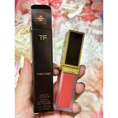 Son kem Tom Ford Liquid Lip Luxe Matte - Nhiều màu, giá ưu đãi 613.000₫