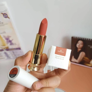 Son lì Sum Losec màu cam đất - Giá ưu đãi 390.000đ, chất lượng bám lâu, tự nhiên