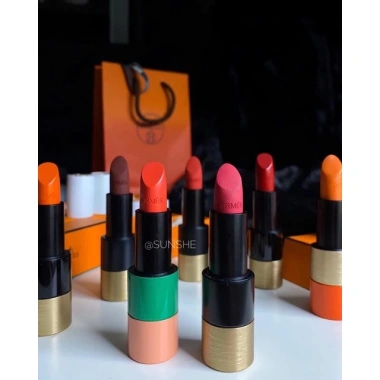 Son Lipstick Matte Satin Limited - Màu Đậm, Độ Bám Cao, Giá 1.350.000₫ 4 Son Lipstick Matte Satin Limited - Màu Đậm, Độ Bám Cao, Giá 1.350.000₫ 4