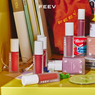 Son môi tint bóng FEEV Hyper-Fit Drop thuần chay 4ml 7 màu giá 550.000 VND 6 Son môi tint bóng FEEV Hyper-Fit Drop thuần chay 4ml 7 màu giá 550.000 VND 6