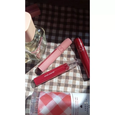 Son Romand Juicy Lasting Tint full màu chính hãng, giá 189.000, giảm 20%, Full VAT