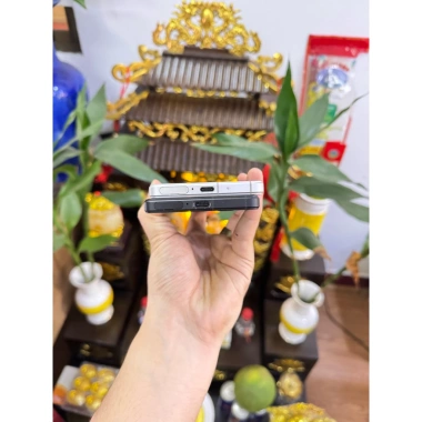 Sony Xperia 1 Mark 5 nguyên zin 2 SIM 12/256GB, OLED 4K, chip 8 Gen 2, pin 5.000mAh - Giá chỉ 11,590,000