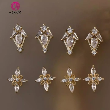 Springevenstar Charm Zircon 3D - Móng tay sang trọng, bling clear, pha lê hợp kim