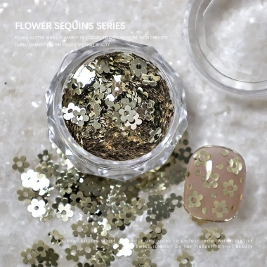 SR Beauty 5 Hoa Ngọc Trai 5 Cánh - Móng Tay Quyến Rũ, Kim Cương Giả và Pha Lê, Chỉ 37.070₫