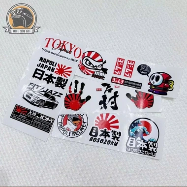 Sticker Hình Dán Nón Bảo Hiểm Napoli – Dễ Dán, Bảo Vệ Đầu, Giá 20.000đ (không bao gồm nón)